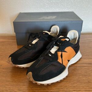 New Balance 327
